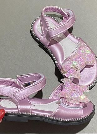 Босоножки для девочки
