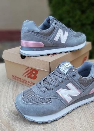Женские кроссовки new balance
