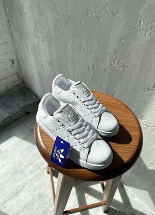 Чоловічі кеди adidas stan smith all white1 фото