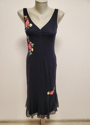 Красивое брендовое трикотажное платье