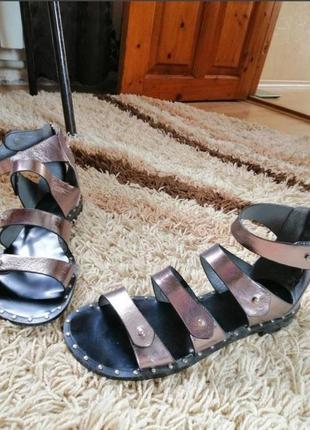 Літні босоніжки 41 розміру