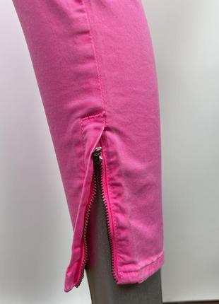 Ярко розовые джинсы 25 размер розовые узкие джинсы xs4 фото