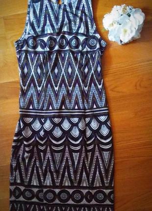 Платье h&m с интерестной спинкой