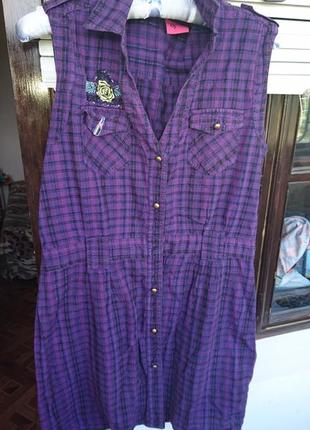 Летнее платье рубашка с патчами