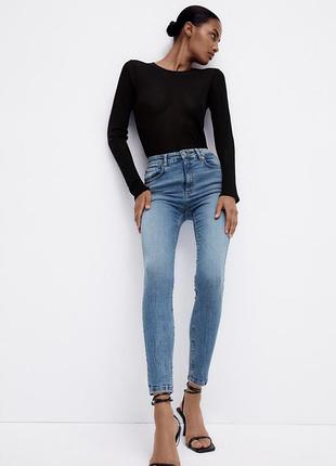 Нові двінтажні джинси  скіні zara s