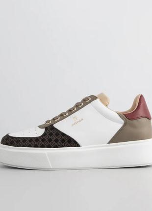 Кроссовки aigner