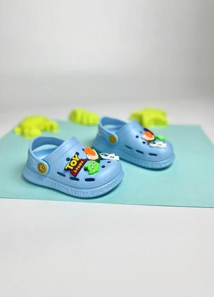 Обувь для мальчиков и девочек (кроксы)5 фото