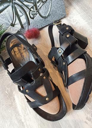 Класні босоніжки timberland, натуральна шкіра