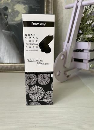 Farmstay pure cleansing foam charcoal - пенка для умывания с древесным углем