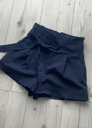 Короткие широкие классические шорты, высокая талия1 фото