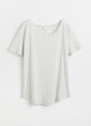 Футболка из мягкого трикотажа