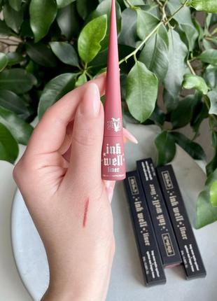 Жидкая матовая подводка kat von d ink well long-wear matte eyeliner lolita 2ml