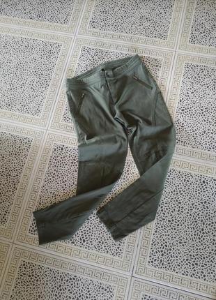 Женские брюки цвета хаки от benetton размер 443 фото