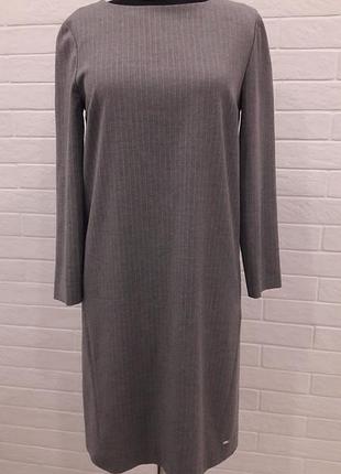 Оригинальное платье touch hilfiger