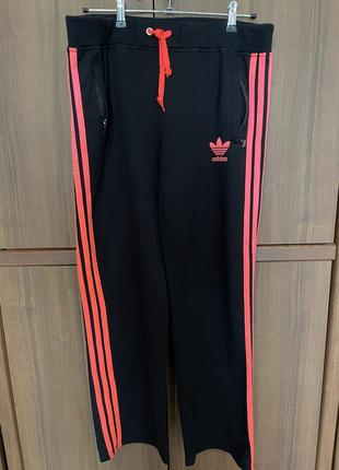 Штани adidas