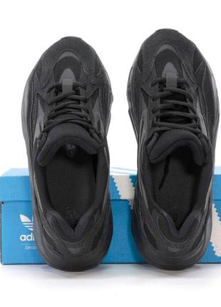 Мужские кроссовки adidas yeezy boost 700 v2 black 41-42-43-44-459 фото