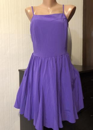 Яркое фиолетовое платье с юбкой солнце под zara