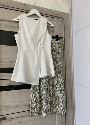 Невероятно красивая блуза, стильный фасон с баской4 фото