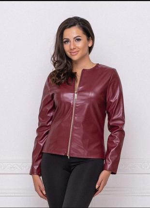 Стильная деми куртка кожа, модная короткая кожаная куртка