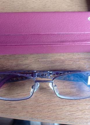 Готові окуляри для читання з футляром "good luck" 1067   + 4,0