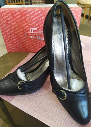 Туфлі чорні francesco donni