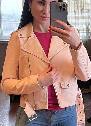 Косуха, кожанка prettylittlething