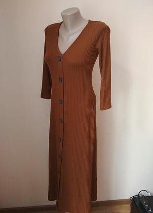 Длинное платье в рубчик размерs. 3