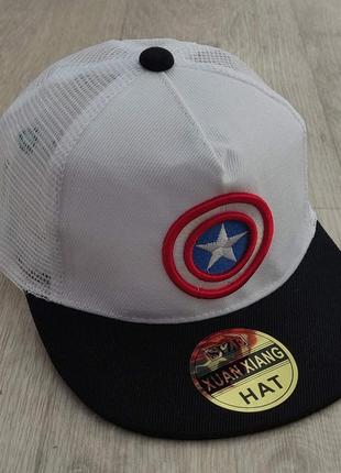 Кепка детская снепбек (snapback) капитан америка с сеточкой белый с черным 50-54р (2222)