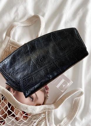 Черная сумка под питона клатч