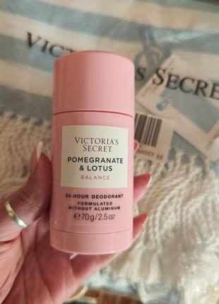 Victoria's secret дезодорант pomergranate lotus