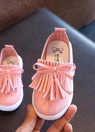 ✏стильные макасины, сбоку липучка.