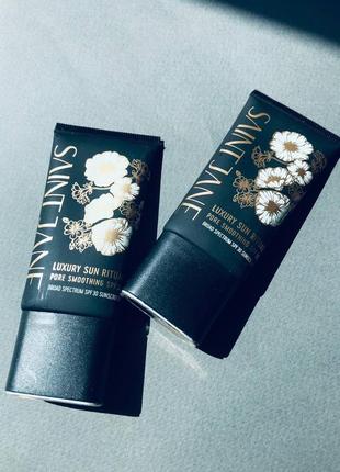 Saint jane beauty luxury sun ritual pore smoothing sunscreen spf 30 праймер против пор и текстуры с спф3 фото