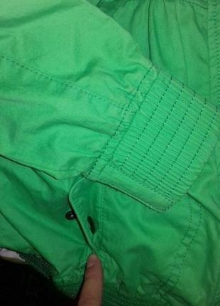 Зелена вітровка зелена куртка, зелений піджак зелена кофта на замку.6 фото