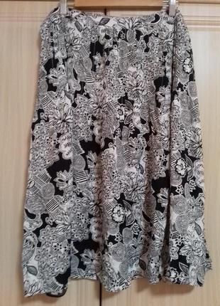 Легка спідниця великого розміру