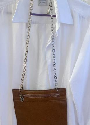 Карамельная сумка на цепочке и карабинах, цвет серебро / золото