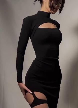 Платье черная трендовая миди с длинными рукавами с вырезами стильная базовая гардероб на ноге повязка5 фото