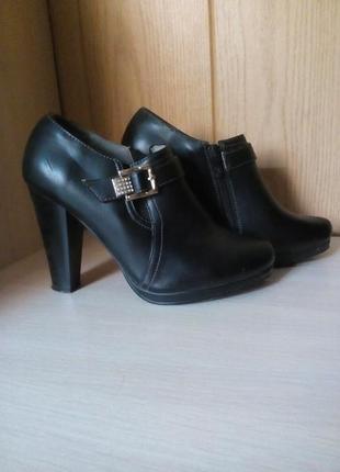 Туфли женские