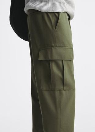 Zara карго брюки в цвете хаки5 фото
