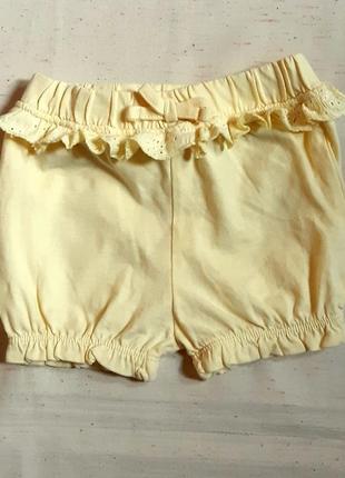 Шорты блумер хлопковые жёлтые с оборкой шитьё под памперс на 0-3 месяца