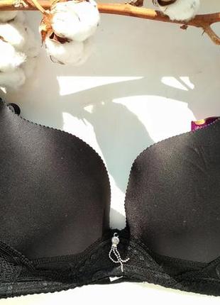 Кружевной бюстик