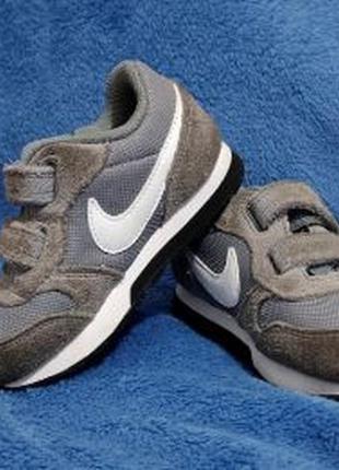 Кроссівки nike р.23