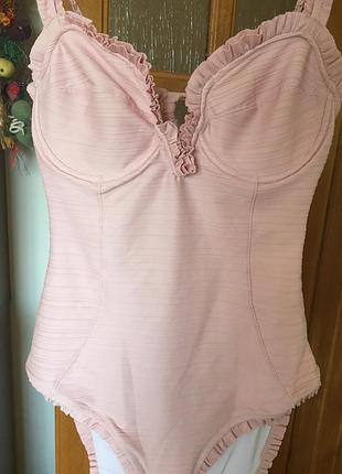 Класний купальник🔥