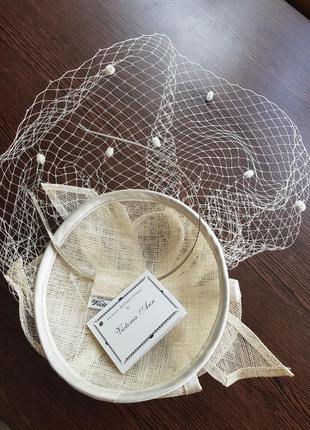 Шляпка свадебная,вечерняя,нарядная с обручем3 фото