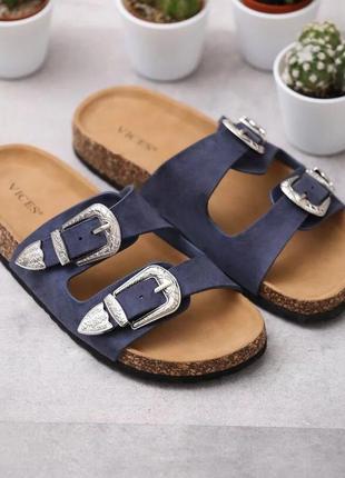 Женские шлёпанцы