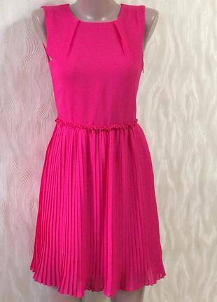 Красивое коктельное платье с юбкой плиссе индия р.8