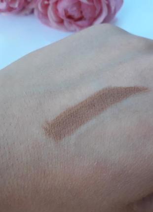 Олівець для брів lancome brow shaping powdery pencil5 фото