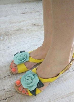 Женские фирменные босоножки -сандалии из натуральной кожи4 фото