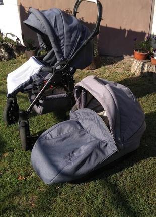 Коляска в хорошем состоянии