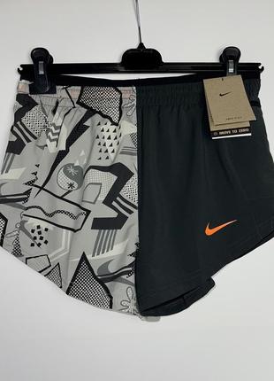 Спортивные шорты nike running dri-fit серые оригинальные найк