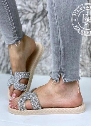 Модні шльопанці silver diamond за суперціною7 фото